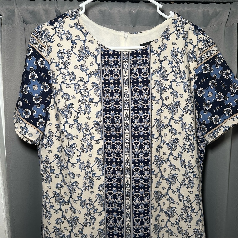 Lulu's Marketplace Blue Mosaic Print Shift Dress Size Large - Picture 3 of 16